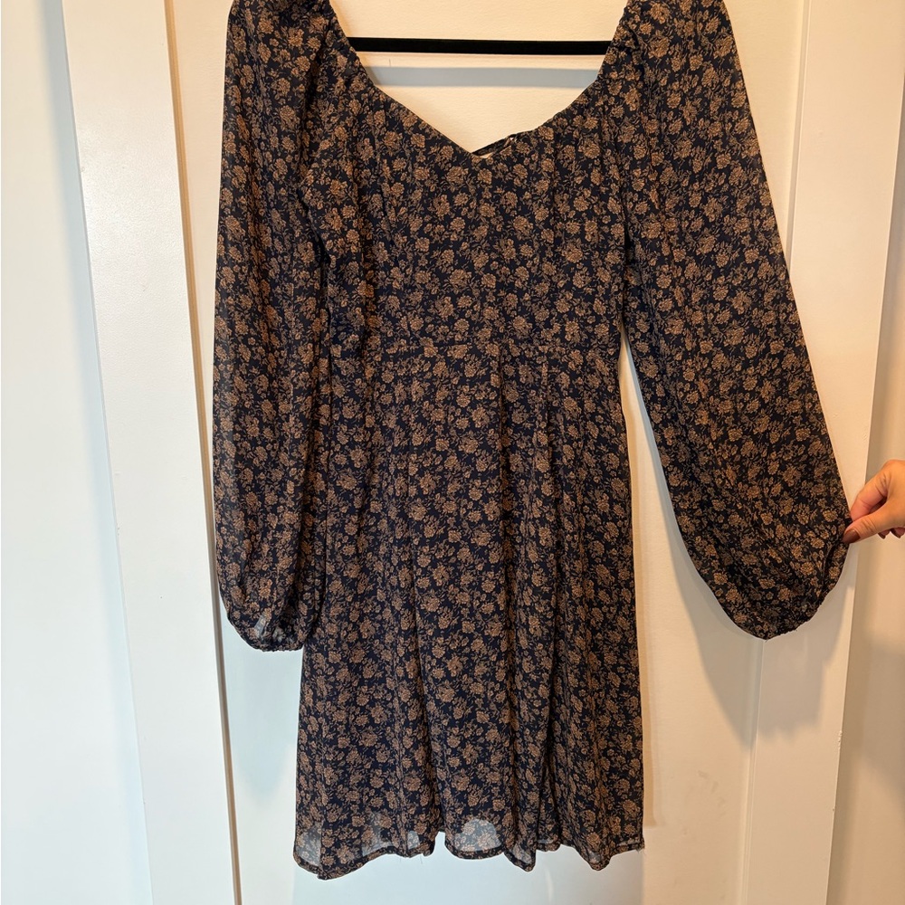 French Kyss Navy and Tan Long Sleeve Dress